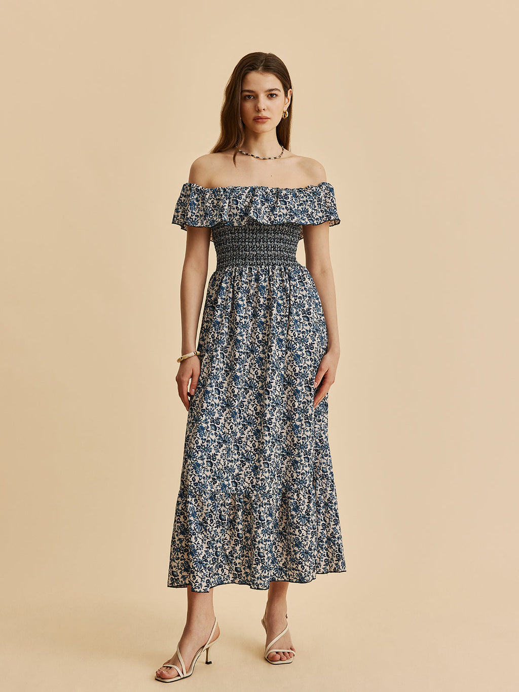 Mavi Fırfır Detaylı Boho Düşük Omuz Çiçek Desenli Maxi Elbise