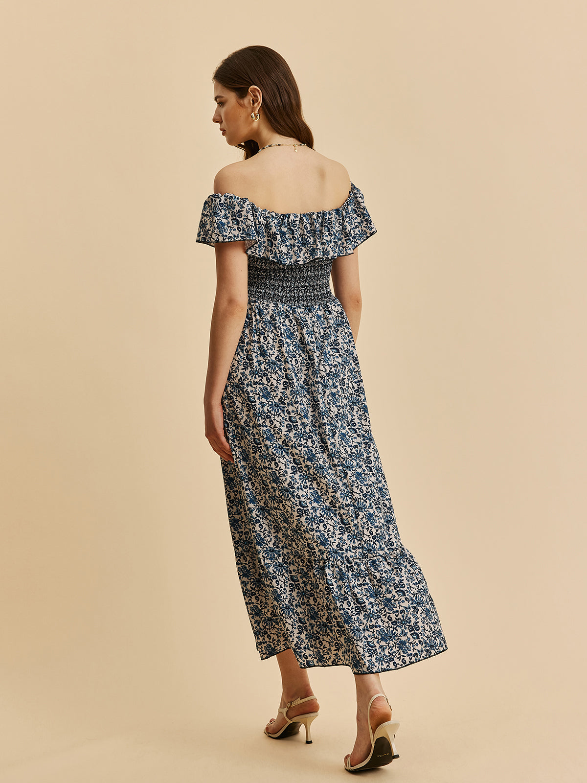 Mavi Fırfır Detaylı Boho Düşük Omuz Çiçek Desenli Maxi Elbise