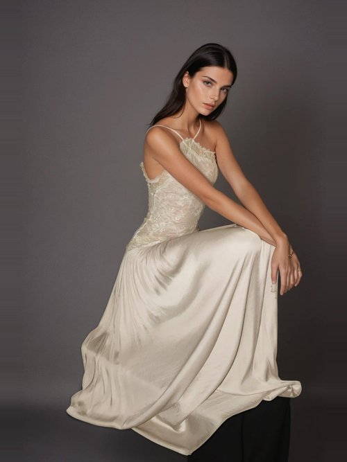 - Şampanya Dantel Halter Maxi Elbise